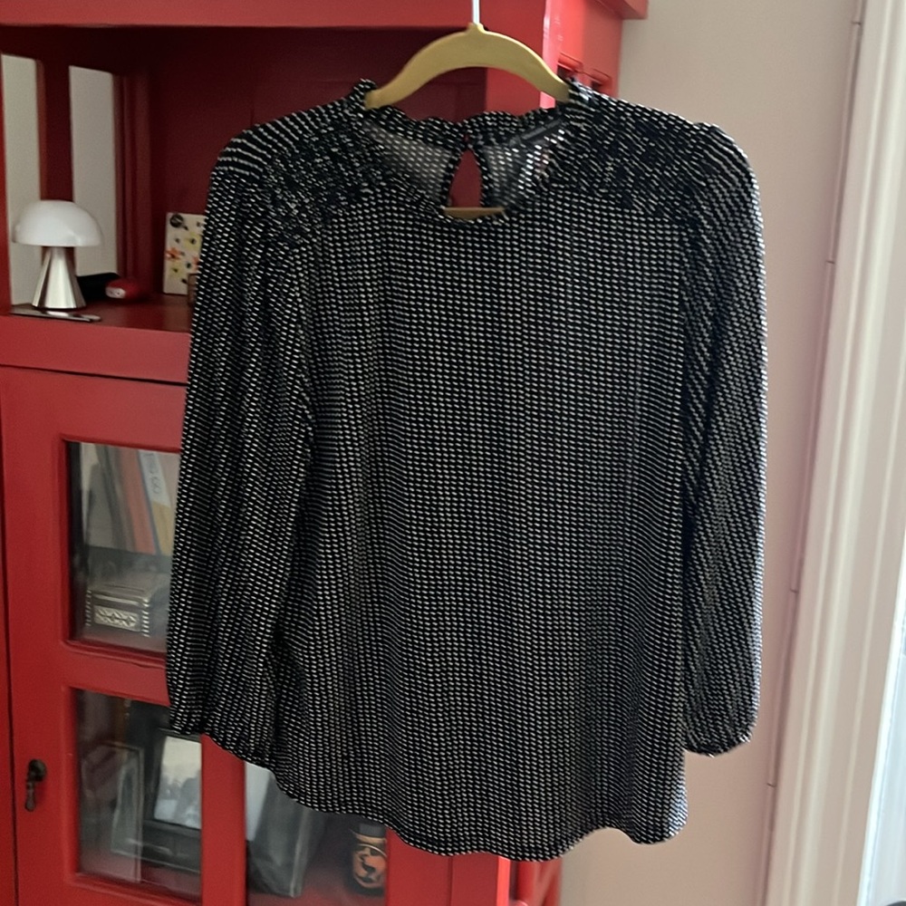 Sale! Adrianna Papell - Black and White Polka Dot Women's Top. Size LG